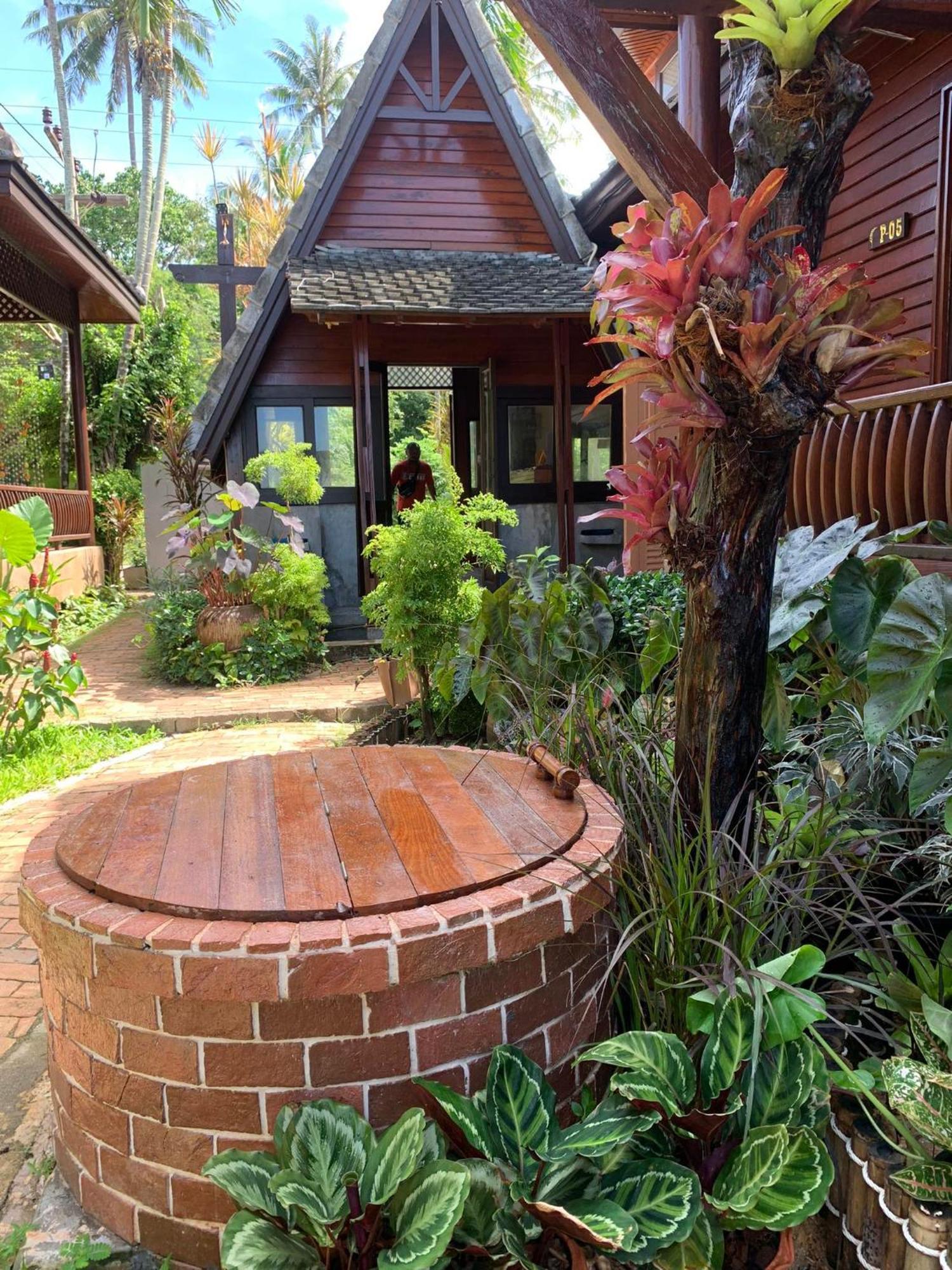 Baan Pakgasri Hideaway Hotel Koh Lanta Exterior photo